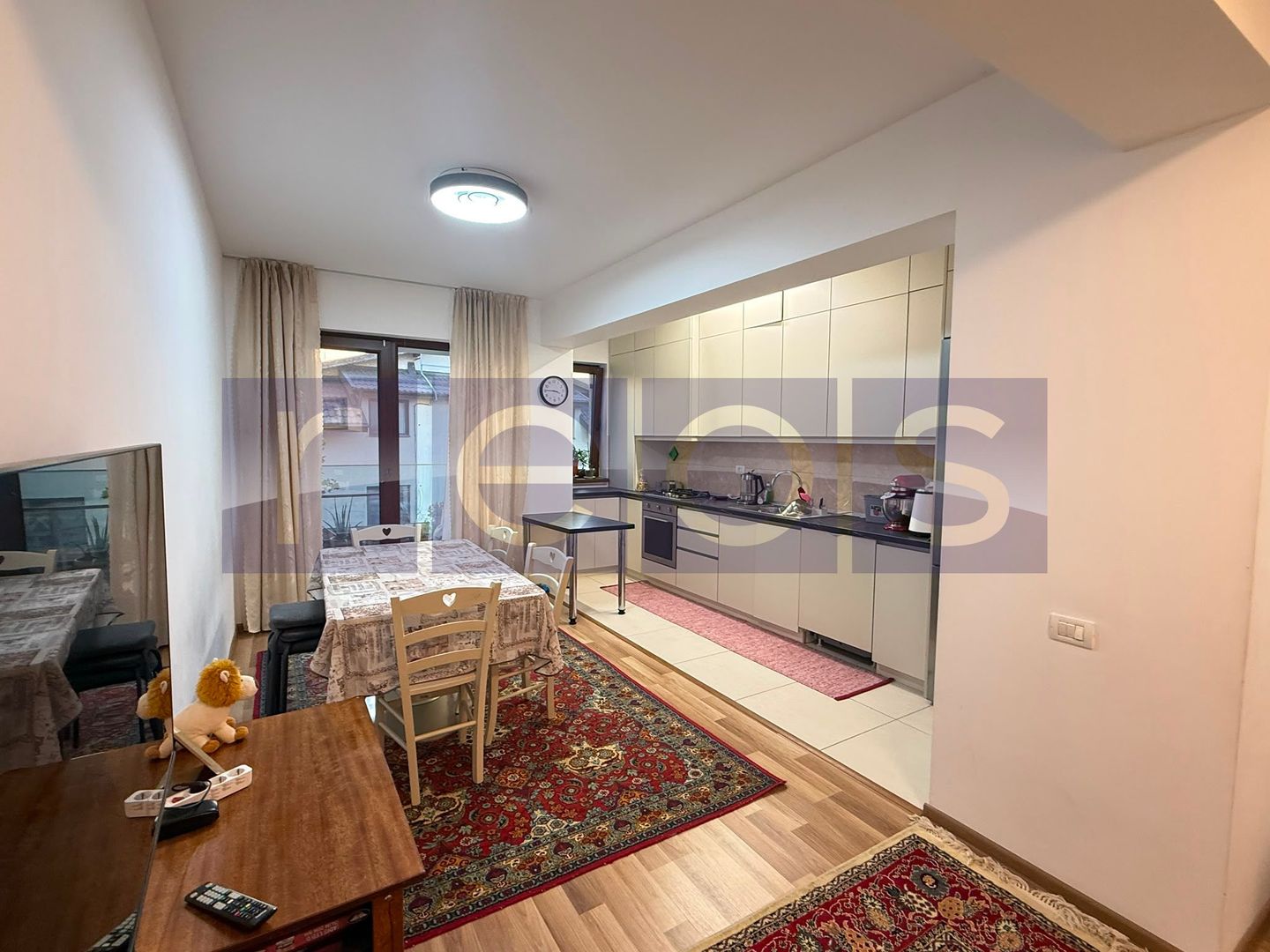 VANZARE 2 CAMERE | SISESTI | 48MP | MOBILAT-UTILAT | - Poză 1