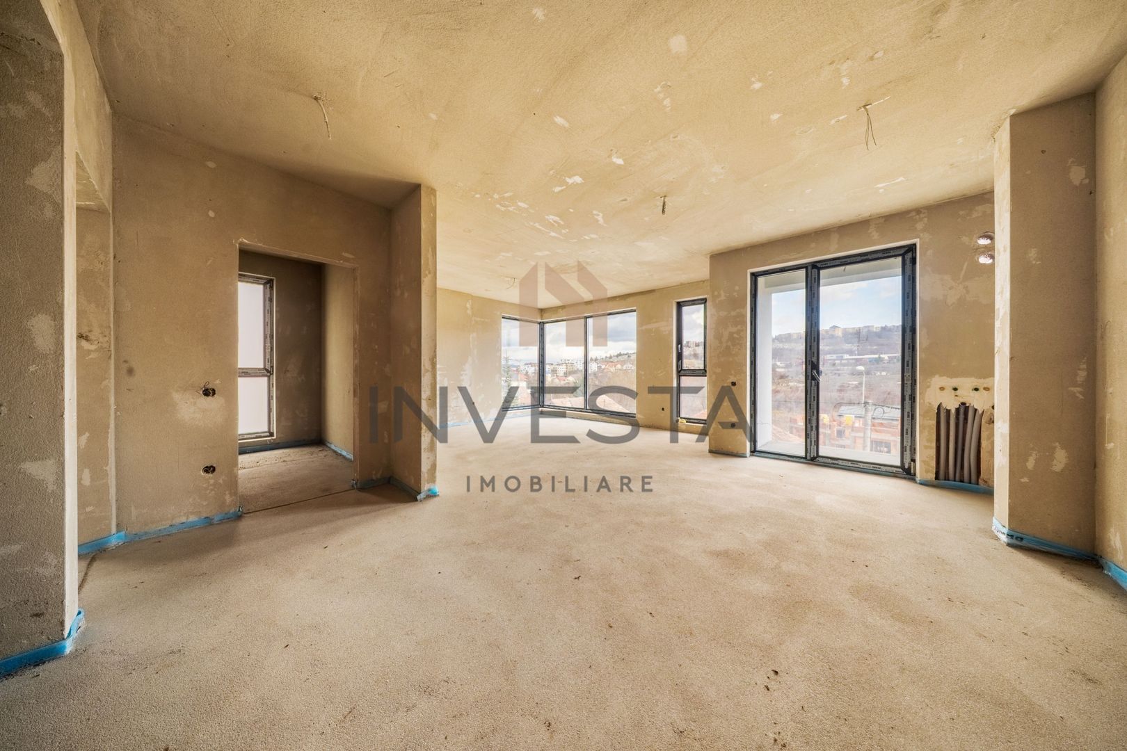 Apartament in vila! 4 camere, 106.67 mp+24 mp terasa! - Poză 1