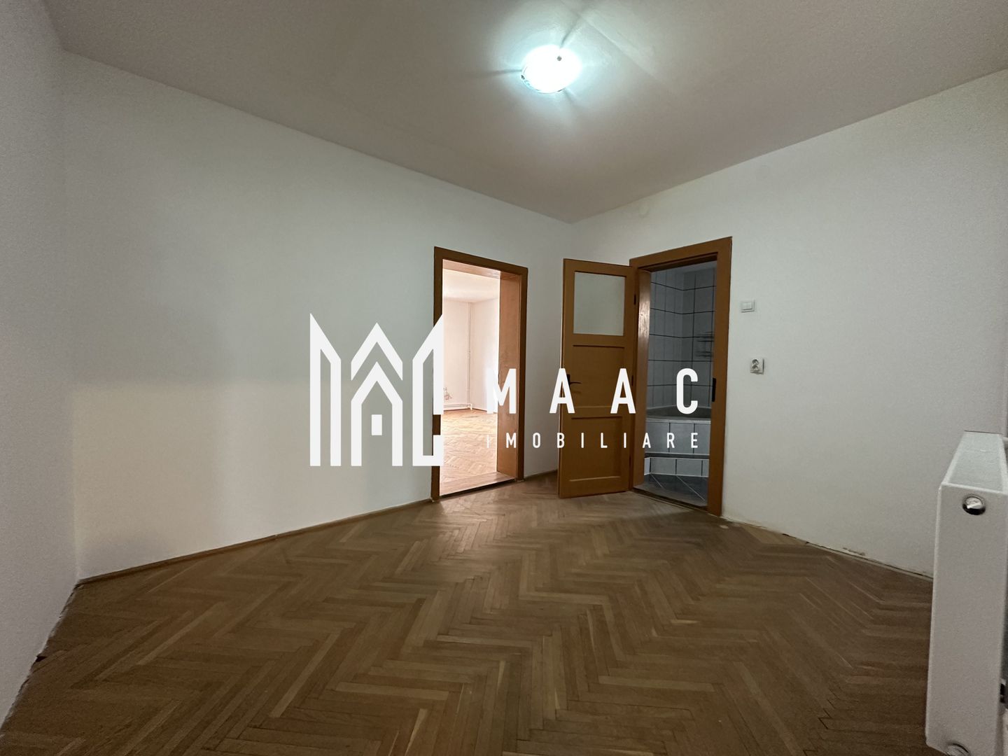 Casă tip duplex | 200 mp utili | 3 niveluri | Zona Trei Stejari - Poză 7