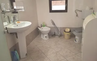 Casa Poiana Campina 6 camere, 228 mp. S.C. . 1521 mp teren.! - Poză 22