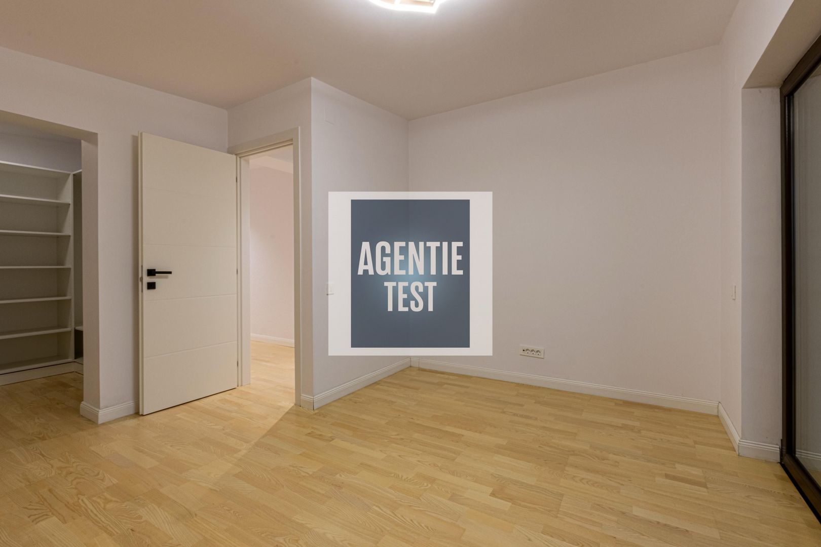 Apartament cu 4 camere de închiriat în zona Alexandru cel Bun - Poză 11