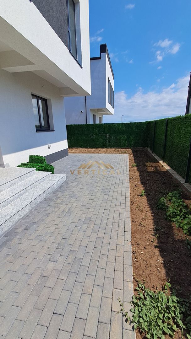 Casă Parter + Etaj cu 3 dormitoare, 3 bai, Berceni/Vidra - Poză 2