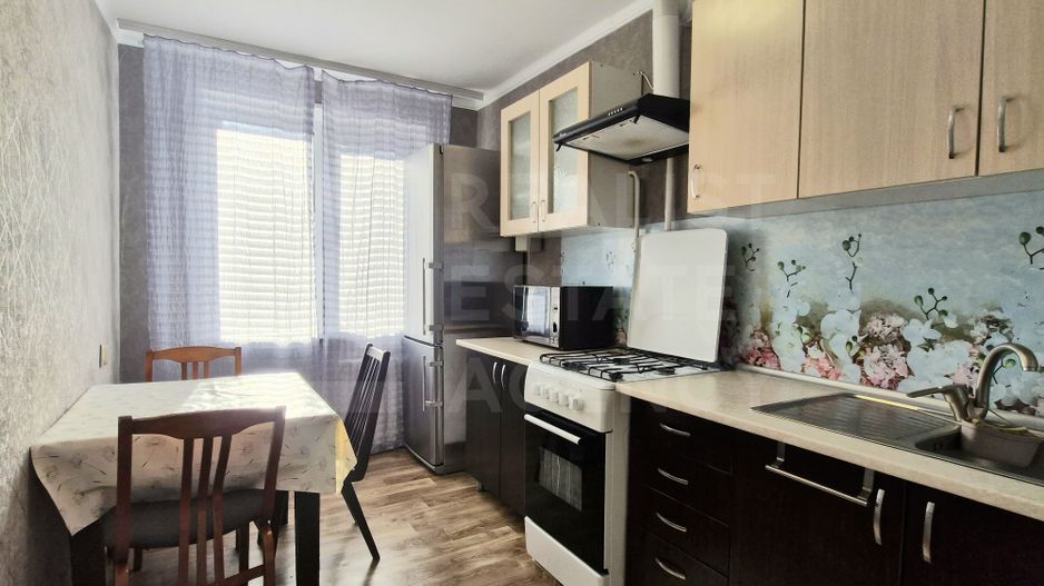 Chirie, apartament, 3 cameră, strada Calea Ieşilor, Sculeni - Poză 7