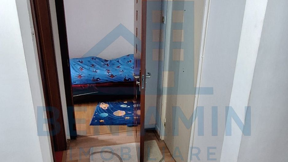 Apartament decomandat 2 camere Rovine Dezrobirii etaj 3 - Poză 5