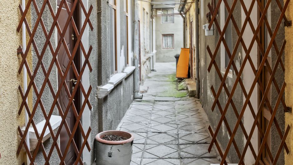 Vindem apartament la curte aproape de parcul Carol - Poză 17