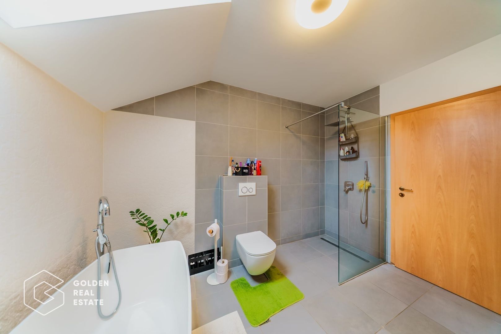 Vila 5 camere, gata de mutare, teren 700 mp, strada privata- Gradiste - Poză 17