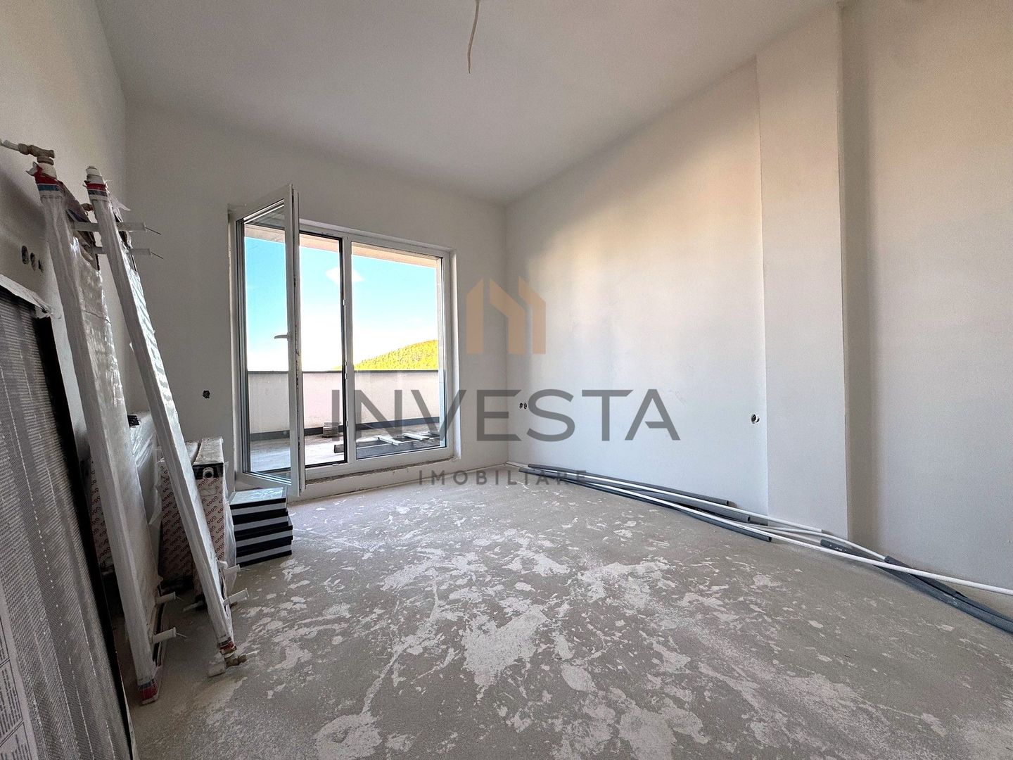 Apartament 3 camere si terasa de 84 mp cu vedere spre padure, Floresti - Poză 6
