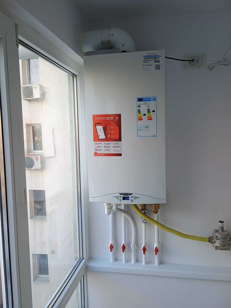 Apartament 3 camere centrala proprie renovat Favorit - Poză 2