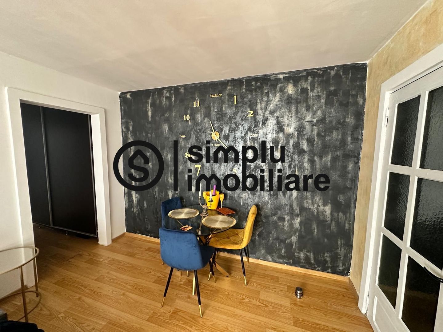 3 camere, etaj 2/4, centrala,  Rovine - 118 000 Euro - Poză 4