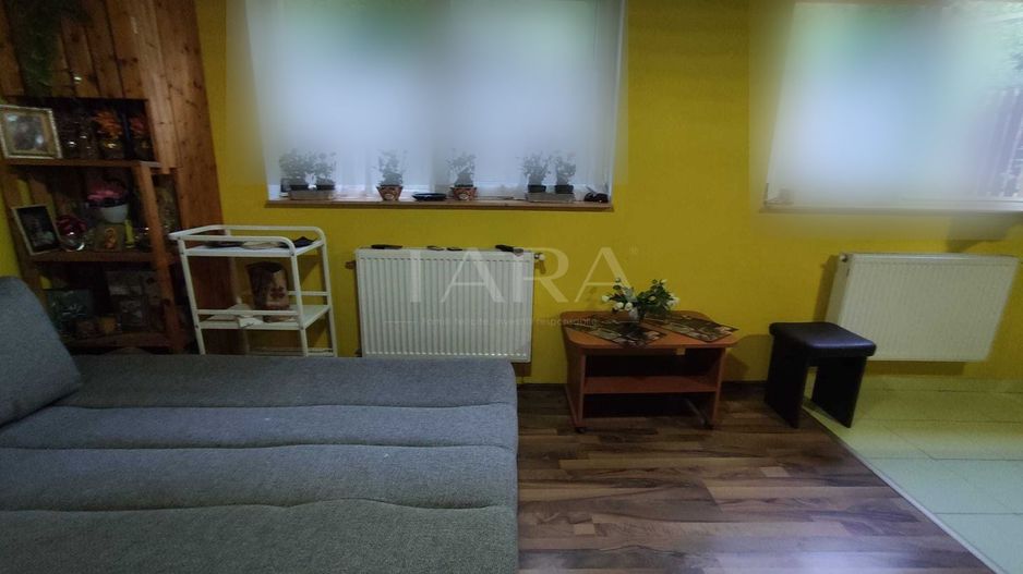 Apartament cu 3 camere și 2 parcări, curte comună, lângă pădure. - Poză 2