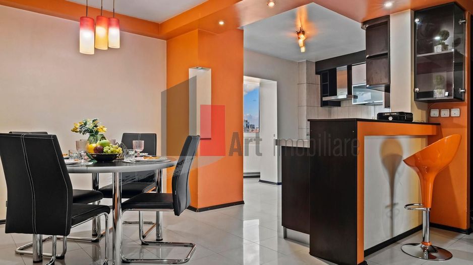 APARTAMENT  DE  4 CAMERE UNIRII - Poză 15