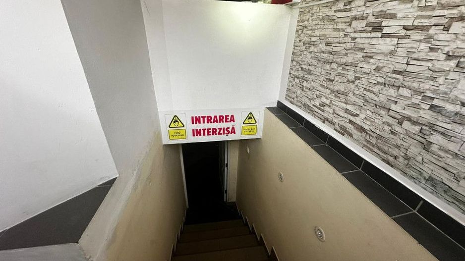 Oportunitate unica!Spatiu comercial parter+demisol, plus apartament la etaj - Poză 8