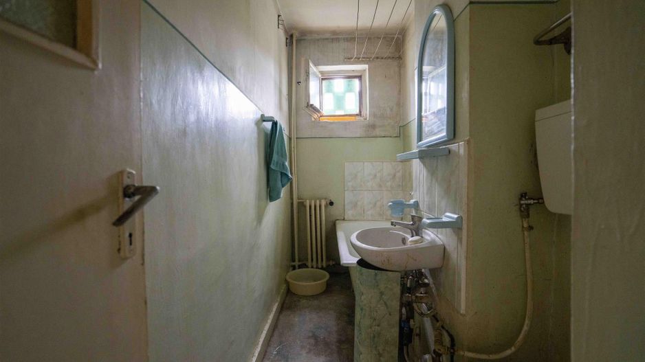 APARTAMENT CU 2 CAMERE DECOMANDAT ZONA ROGERIUS - Poză 8