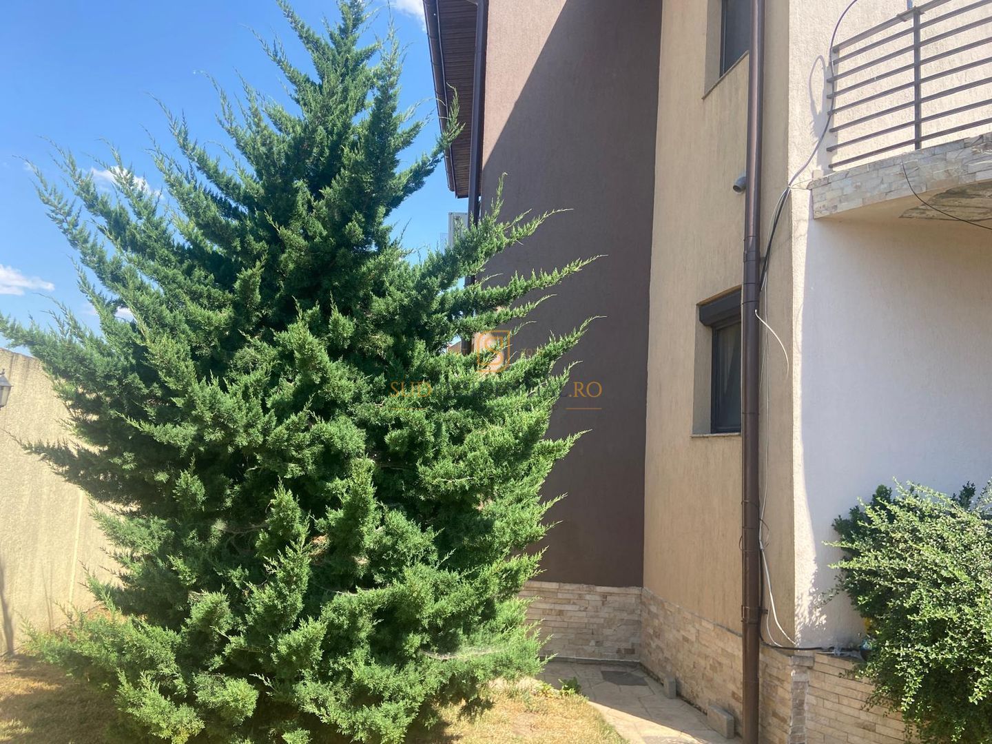 Vila S+P+M de vanzare in Popești Leordeni–teren 623 mp, piscina, garaj - Poză 36