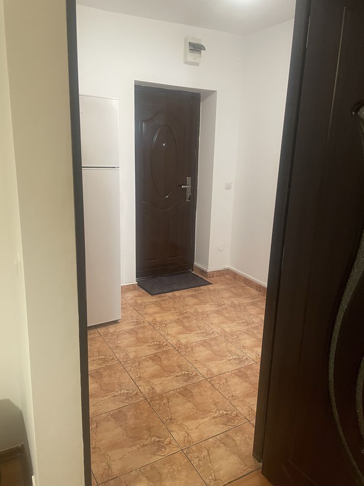 De Închiriat Garsoniera 42 mp decomandata, vis-a-vis Mall Vitan - Poză 7