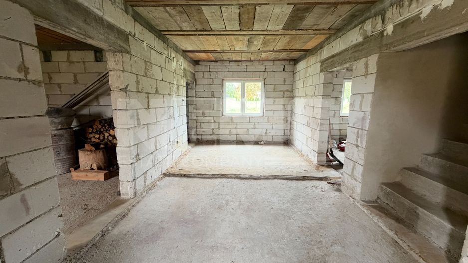Casa si spatiu comercial in Radauti, teren 822 mp - Poză 9