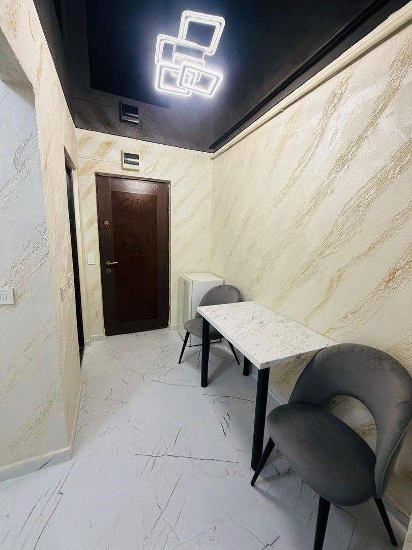 Garsoniera Tiglina 1,A-uri,et 3,la cheie - Poză 2