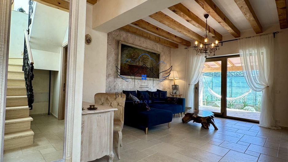 Casa 4 camere, PET FRIENDLY,  Tractorul - Poză 5