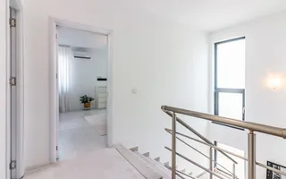 Casă / Vilă cu 4 camere de vânzare Tunari - Poză 14