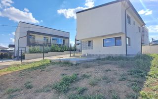 Casă individuală cu 4 camere și teren de 450 mp – Rediu - Poză 3
