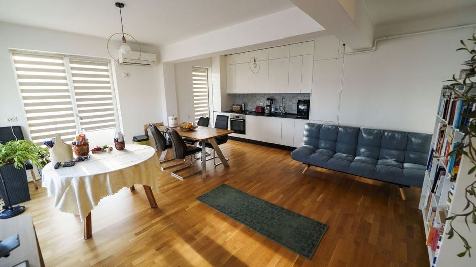 Penthouse cu priveliște panoramica - Poză 1