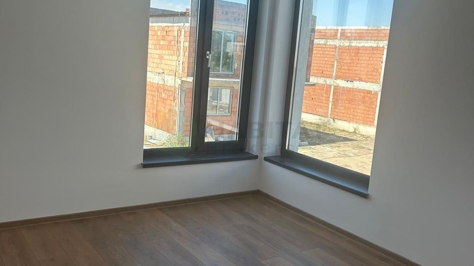 Casă modernă de vânzare /4 camere/ Strada Alexandru Ioan Cuza - Poză 16