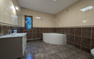 4 camere/ 135 mp/ Cartier Zorilor - Poză 5