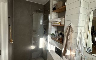 Apartament modern și luminos în zona Centrală - Poză 5