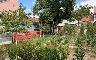 Casa de vanzare cu 411 mp teren ultracentral in Oradea - Poză 6