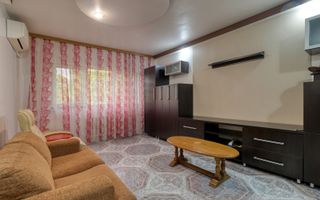 SUPER PRET-  Apartament 4 camere + boxa si parcare - Comision 0% - Poză 3