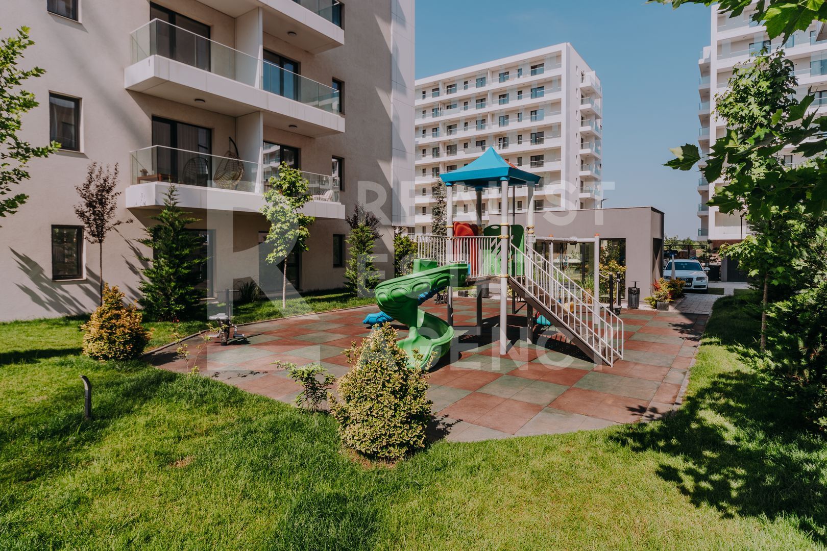 LOC DE PARCARE DE VÂNZARE – PIPERA (ROND OMW) - Poză 3
