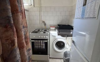 Apartament cu 2 camere, etaj 1, zona Interservisan. - Poză 6