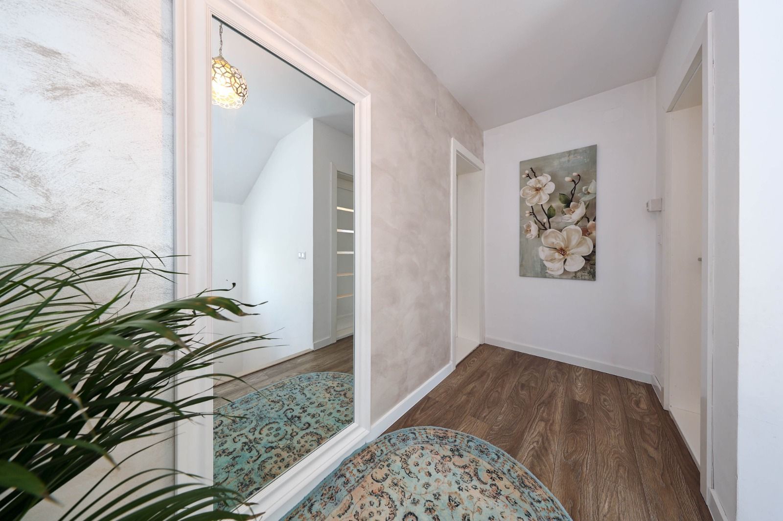 Casă Individuală Modernă de Vânzare | Sânpetru, Brașov - Poză 18