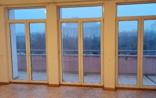 Inchiriere apartament  ultracentral 3 camere - Vedere catre Piata Constitutiei - Poză 8