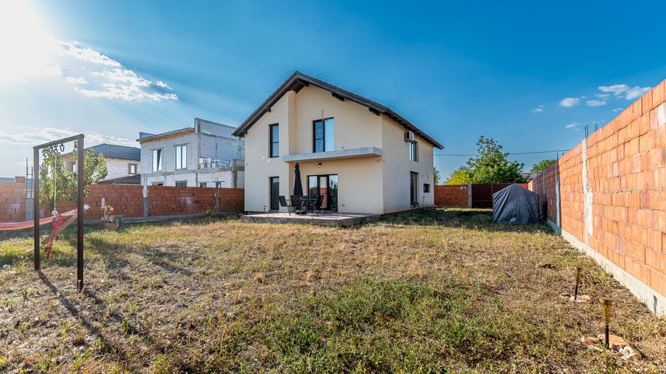 Casa noua la cheie cu teren generos de vanzare in Pecica Comision 0 - Poză 9