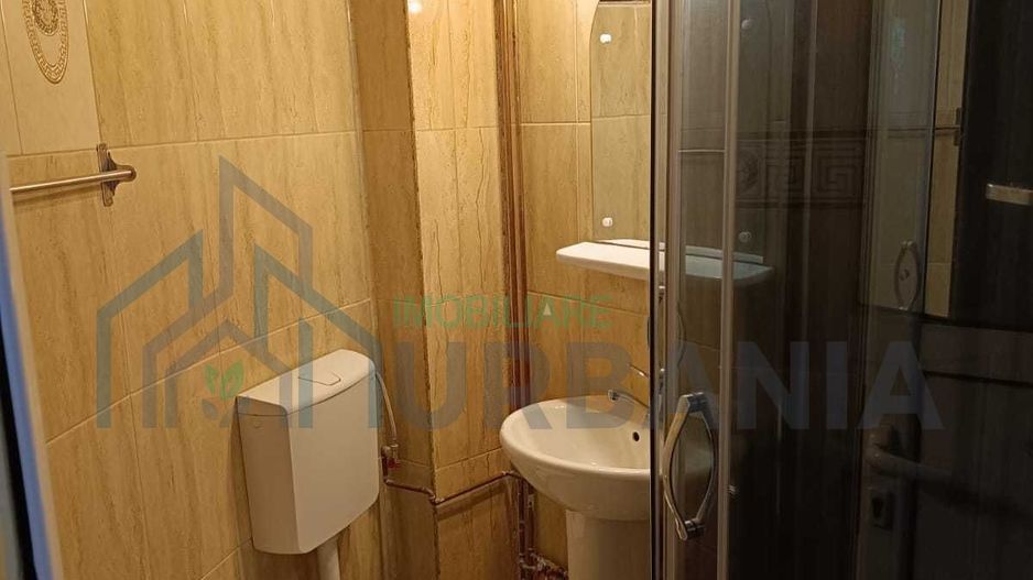 Casa de vanzare/ inchiriere - Poză 7