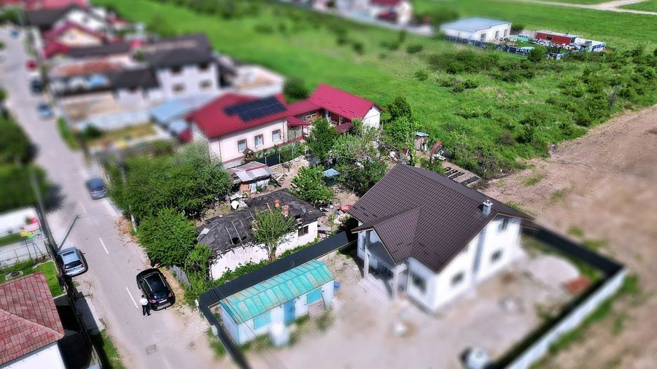 Teren intravilan de vânzare – 2200 mp, Pitești, str. Bananai - Poză 3