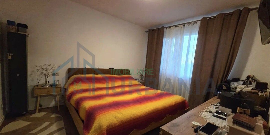 Vând apartament Piata Unirii(lângă Junimea) # - Poză 1