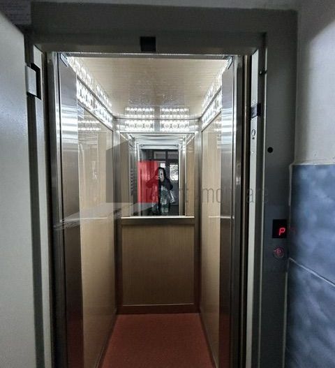 Apartament 3 camere Baba Novac de  renovat - Poză 5