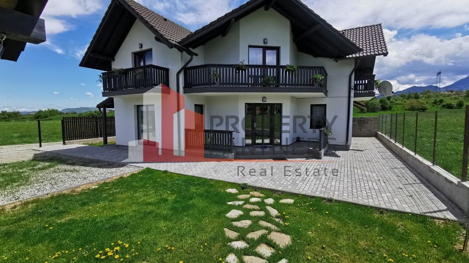 Casă modernă in Tohanul Nou, la 4 km de Castelul Bran - Poză 1