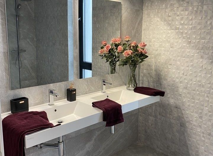 Vila Modernă, Cocheta cu piscină / 5 camere  Iancu Nicolae - Poză 9