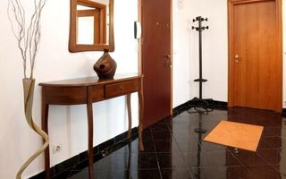 Piata Victoriei, Buzesti - Poză 10