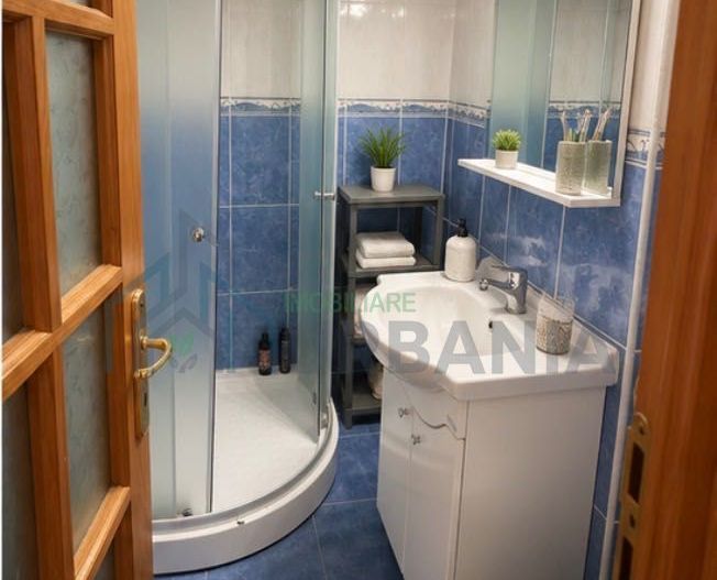 Apartament 3 camere, open-space, 50 m², etaj 1, Strada Moldovei, Pașcani – Central, mobilat și utilat - Poză 4