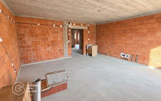Casa cu 5 camere la rosu, nou construita, Sagu/ sau schimb cu apartament - Poză 8
