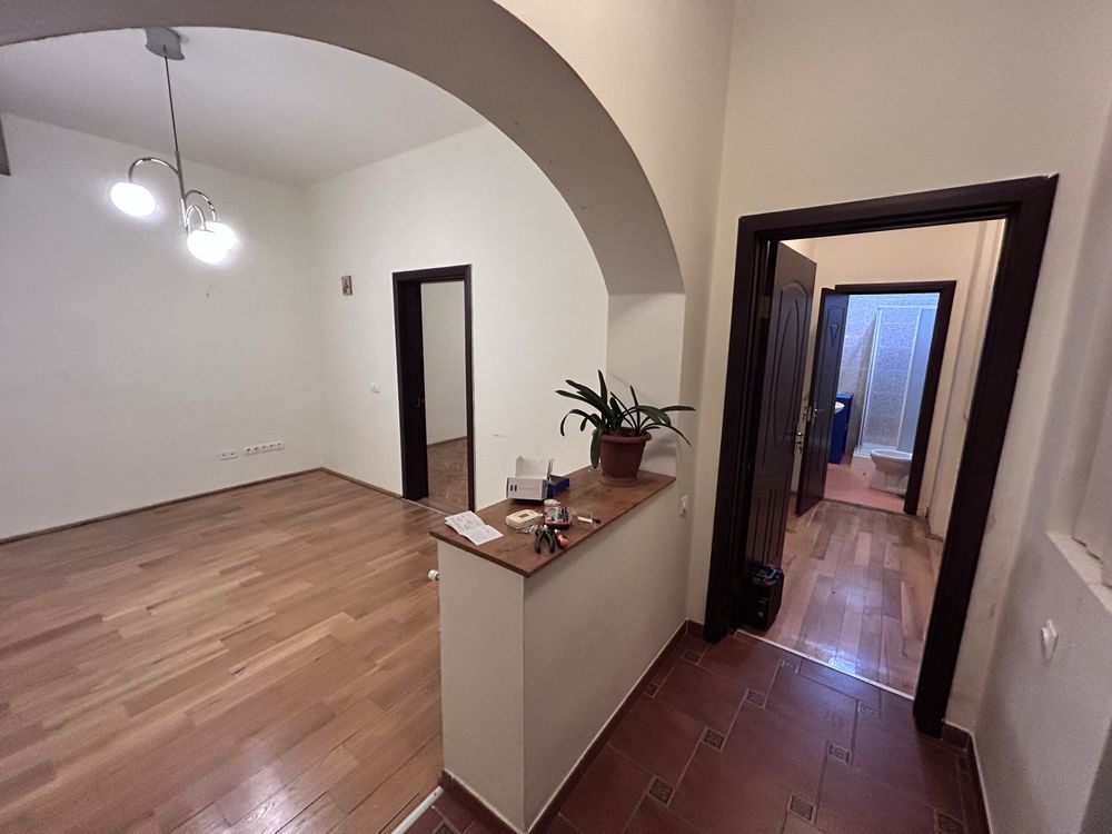 SPATIU DE BIROURI CENTRAL 2 CAMERE| ZAHARIA BOIU - Poză 1