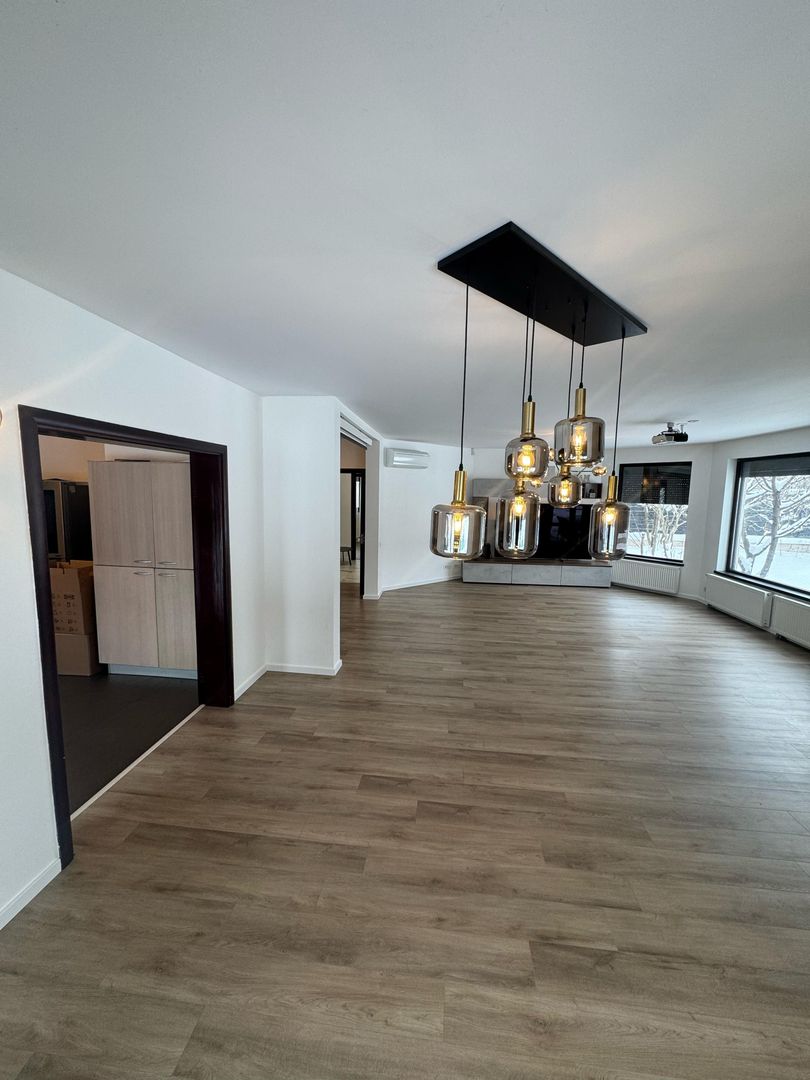 Vila cu piscina Snagov Ciofliceni - Poză 9