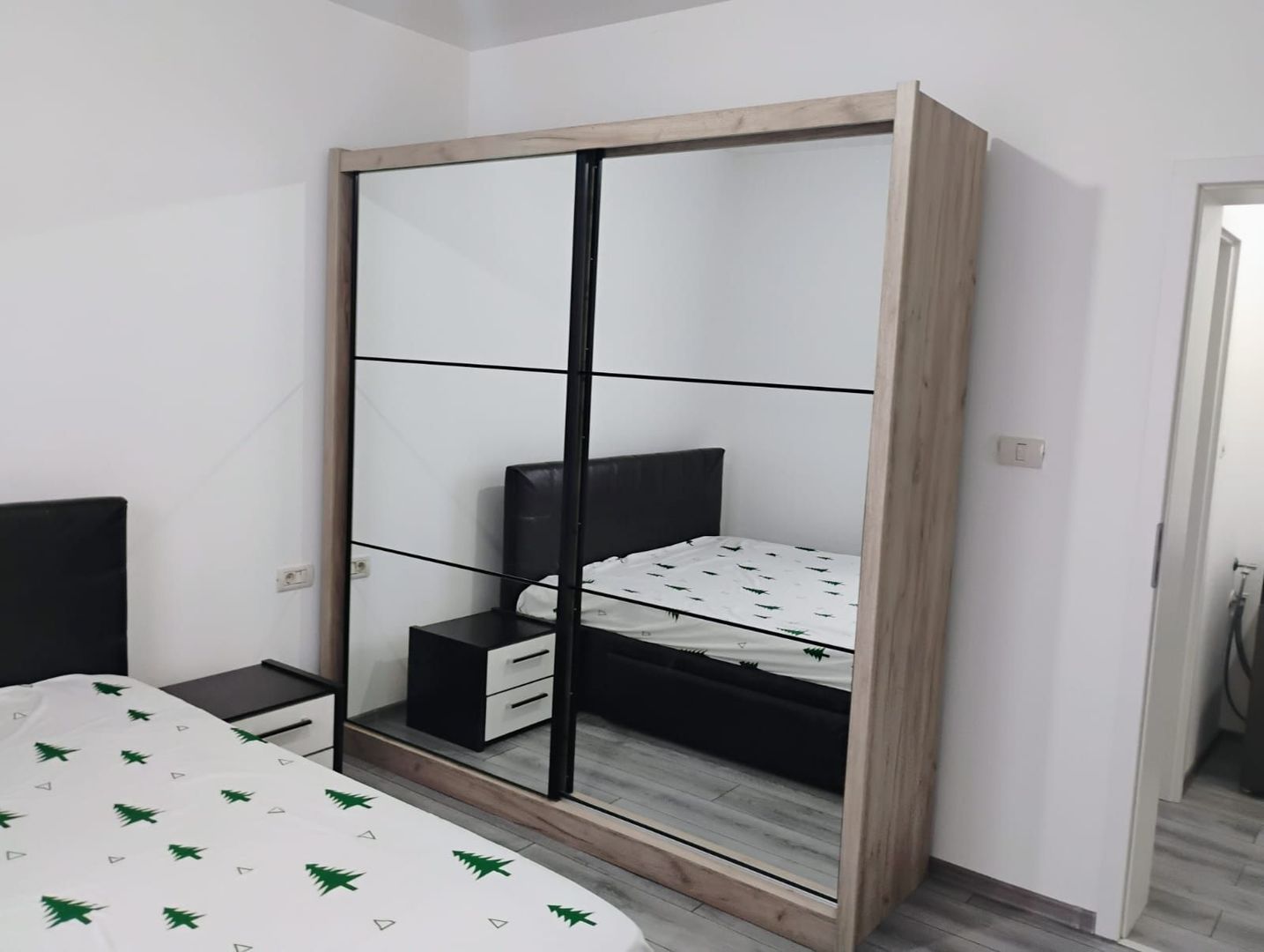 Braytim | 3 Camere | 2 Bai | Decomandat | Mobilat si Utilat - Poză 4