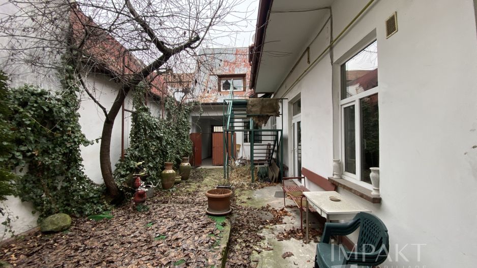 Casa individuala situata in centrul vechi al orașului ~ Comision 0% - Poză 1