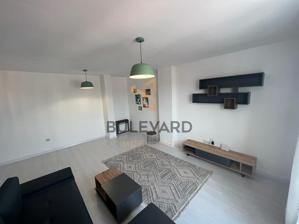 Apartament cu 2 camere la cheie, zona Terra! - Poză 2