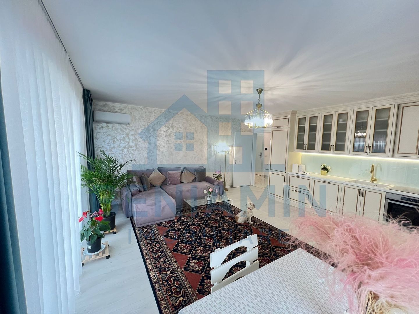 3 camere - decomandate - 83mp totali - boxa - Parcare - Tractorul - Poză 1